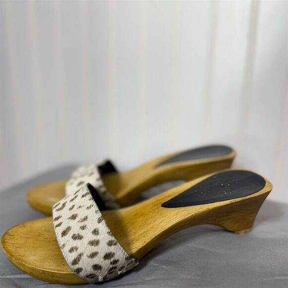 Vintage 70s Style Wood Platform Clogs Sandals Leopard Pony Hair Slip Ons 7 Boho - Picture 1 of 9